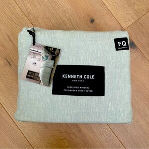 Discontinued Brand New Kenneth Cole Queen Duvet Cover- Sea Glass